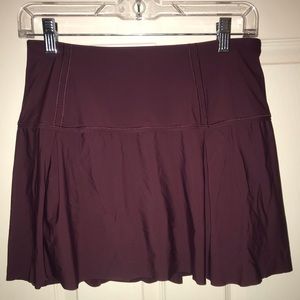 LULU LEMON skort! Size 6T (fits normally though)!